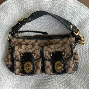 Coach Legacy Bag in great used condition